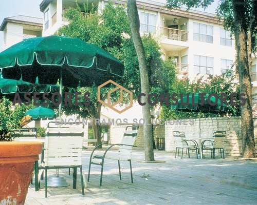 Inverness at New Braunfels 1 1497E01L