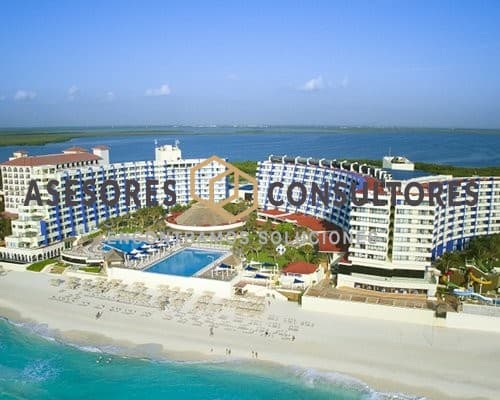 Golden Shores & Crown Paradise Club Cancún 1 2459E01L